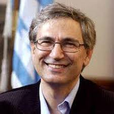 پرونده:Orhan Pamuk.jpg