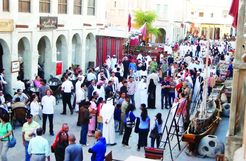 پرونده:جمعیت 70 درصدی مردان در جامعه قطر.jpg